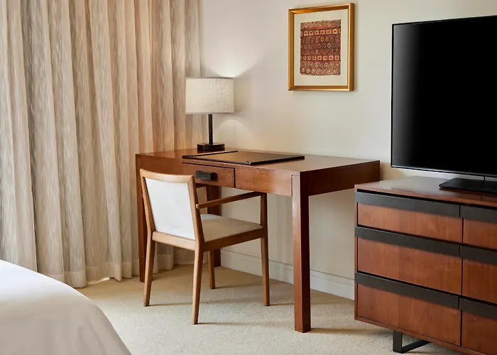 5 star hotel: Ka La'I Waikiki Beach, Lxr Hotels & Resorts