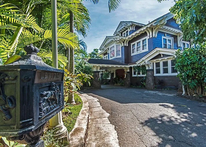 B&B only: Manoa Valley Inn